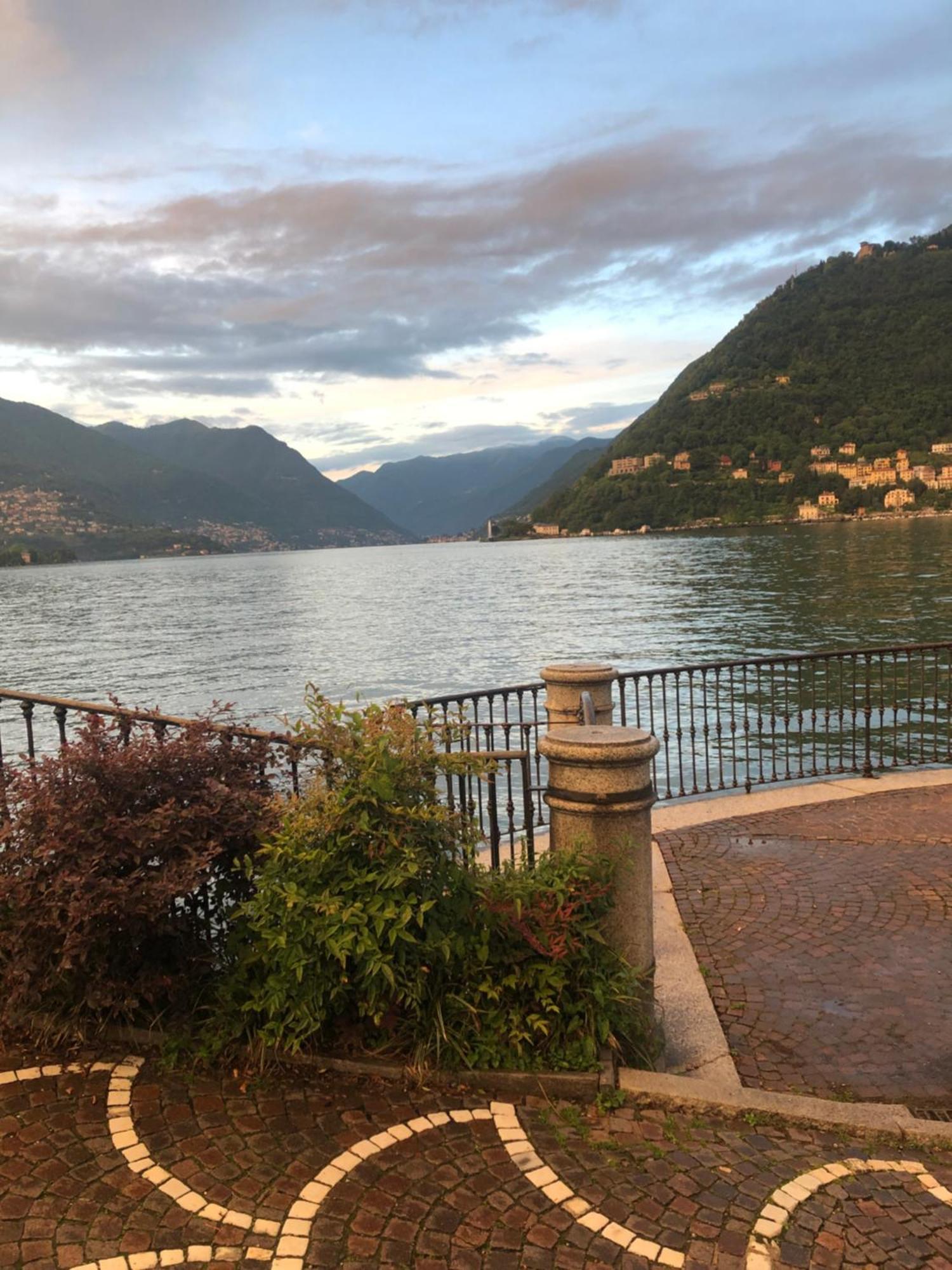 Casa Ortensia Blu Maslianico Buitenkant foto